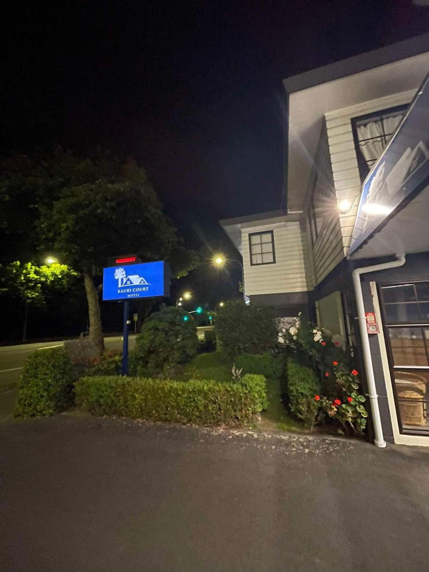 פלמרסטון נורת' Kauri Court Motel מראה חיצוני תמונה