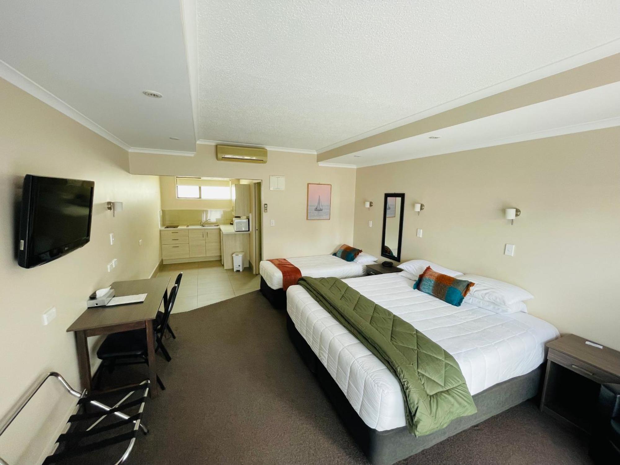 פלמרסטון נורת' Kauri Court Motel מראה חיצוני תמונה