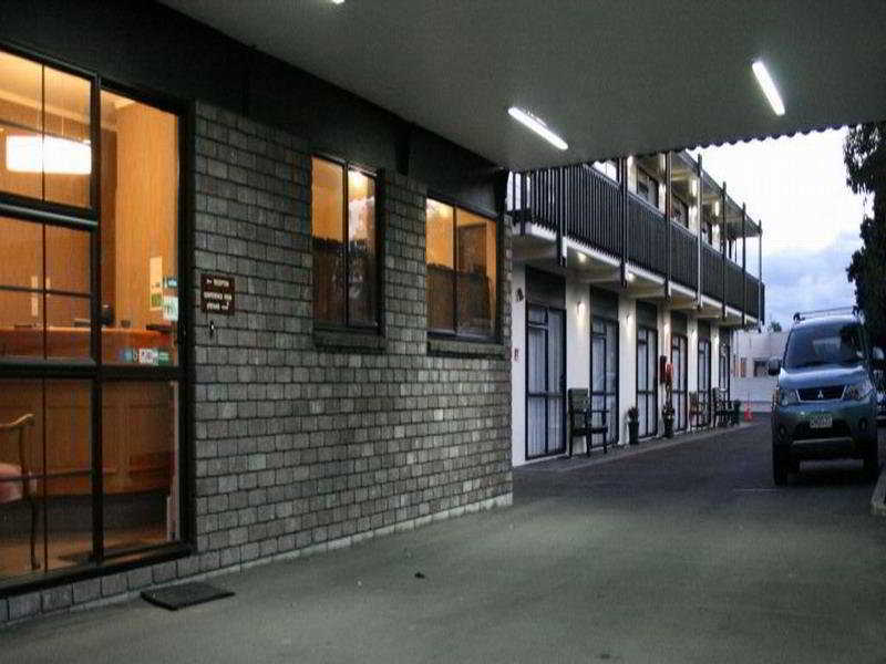 פלמרסטון נורת' Kauri Court Motel מראה חיצוני תמונה